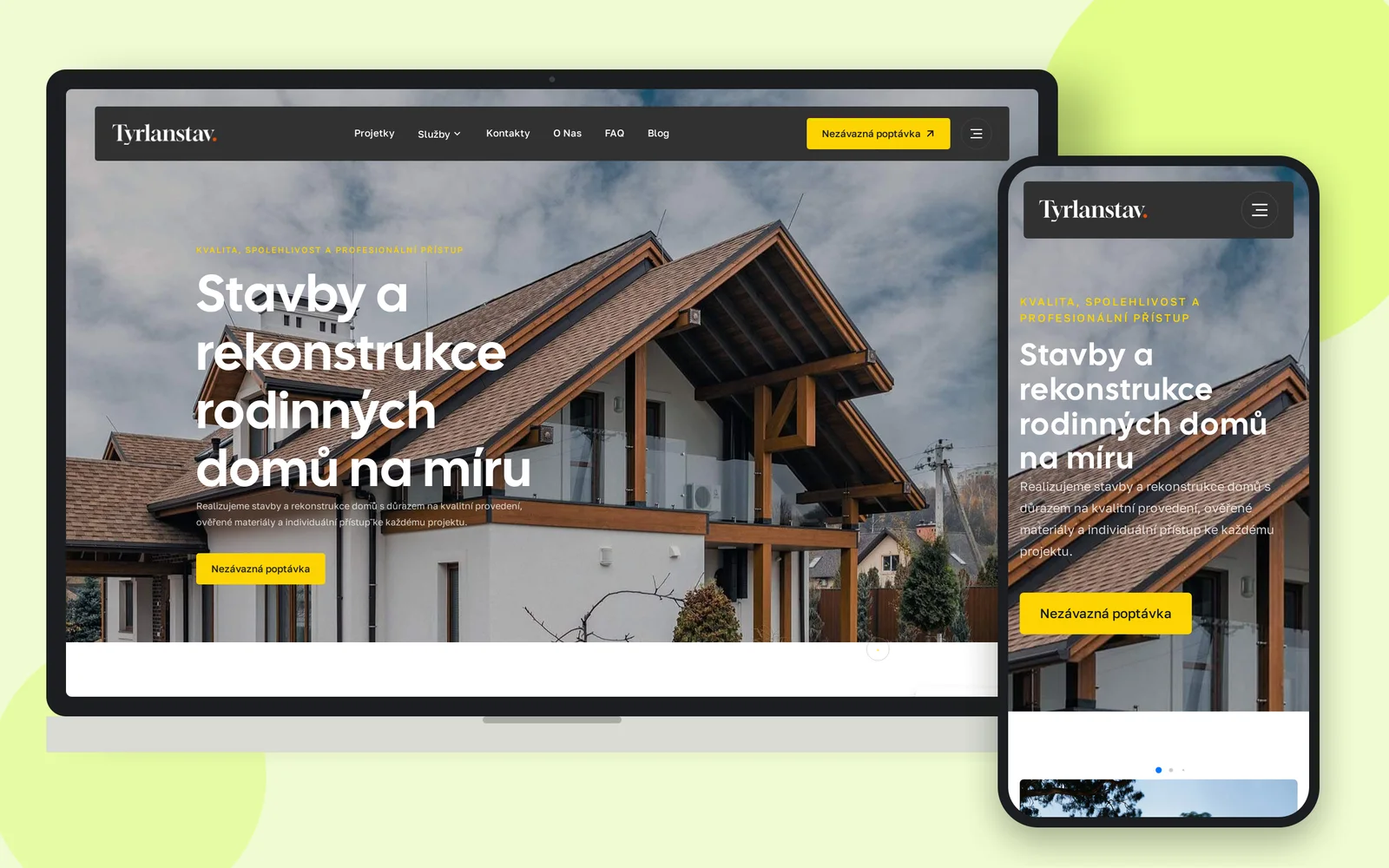 Web Tyrlanstav o stavbách a rekonstrukcích domů na notebooku a smartphonu